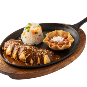 PECHUGAS CON MOLE ROJO